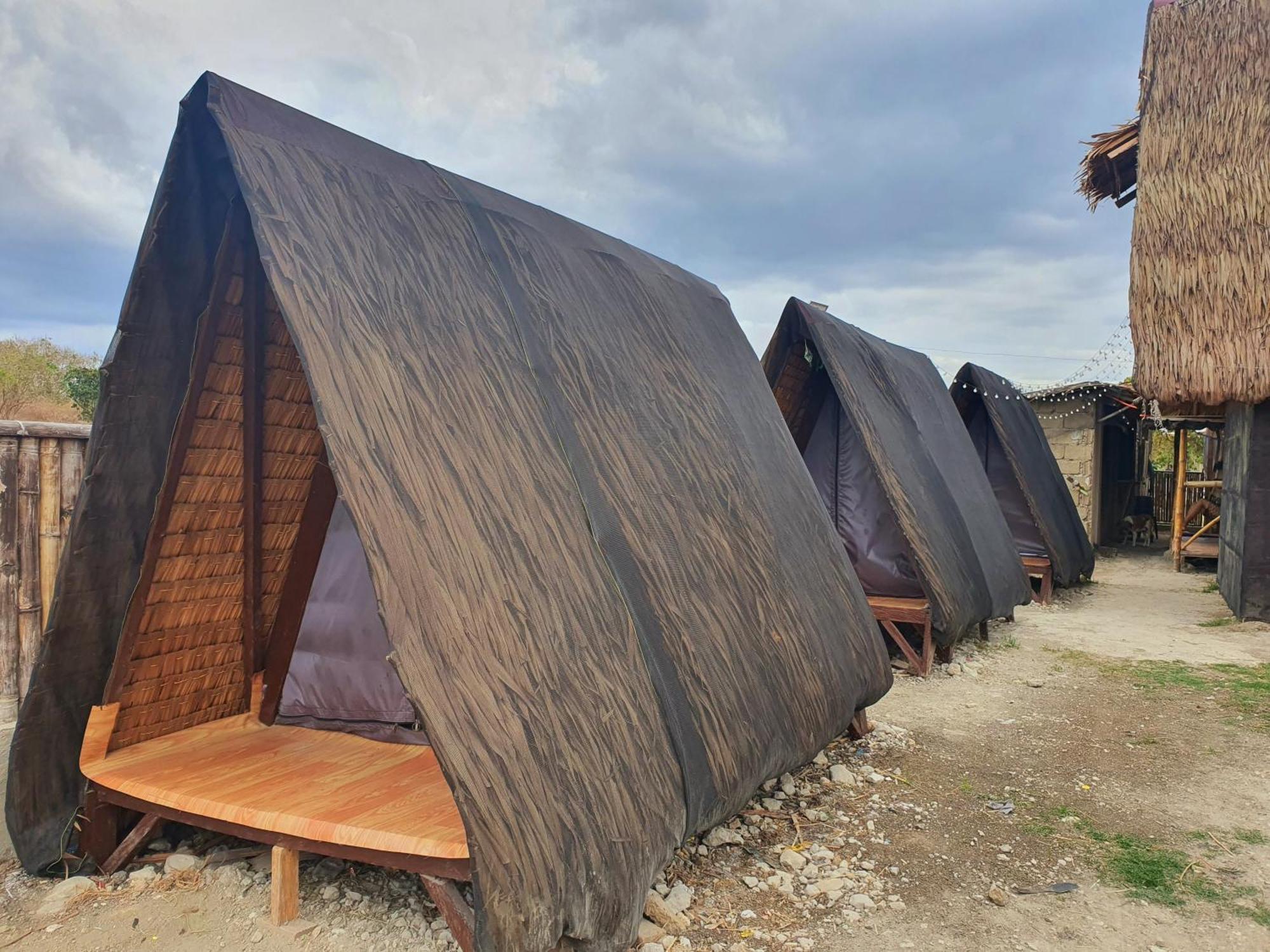 Calatagan'S Bahay Kubo - With Beach Access 바탕가스 외부 사진
