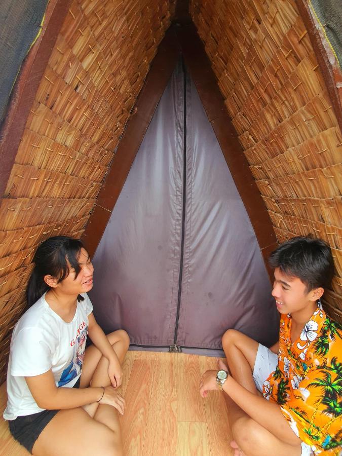 Calatagan'S Bahay Kubo - With Beach Access 바탕가스 외부 사진